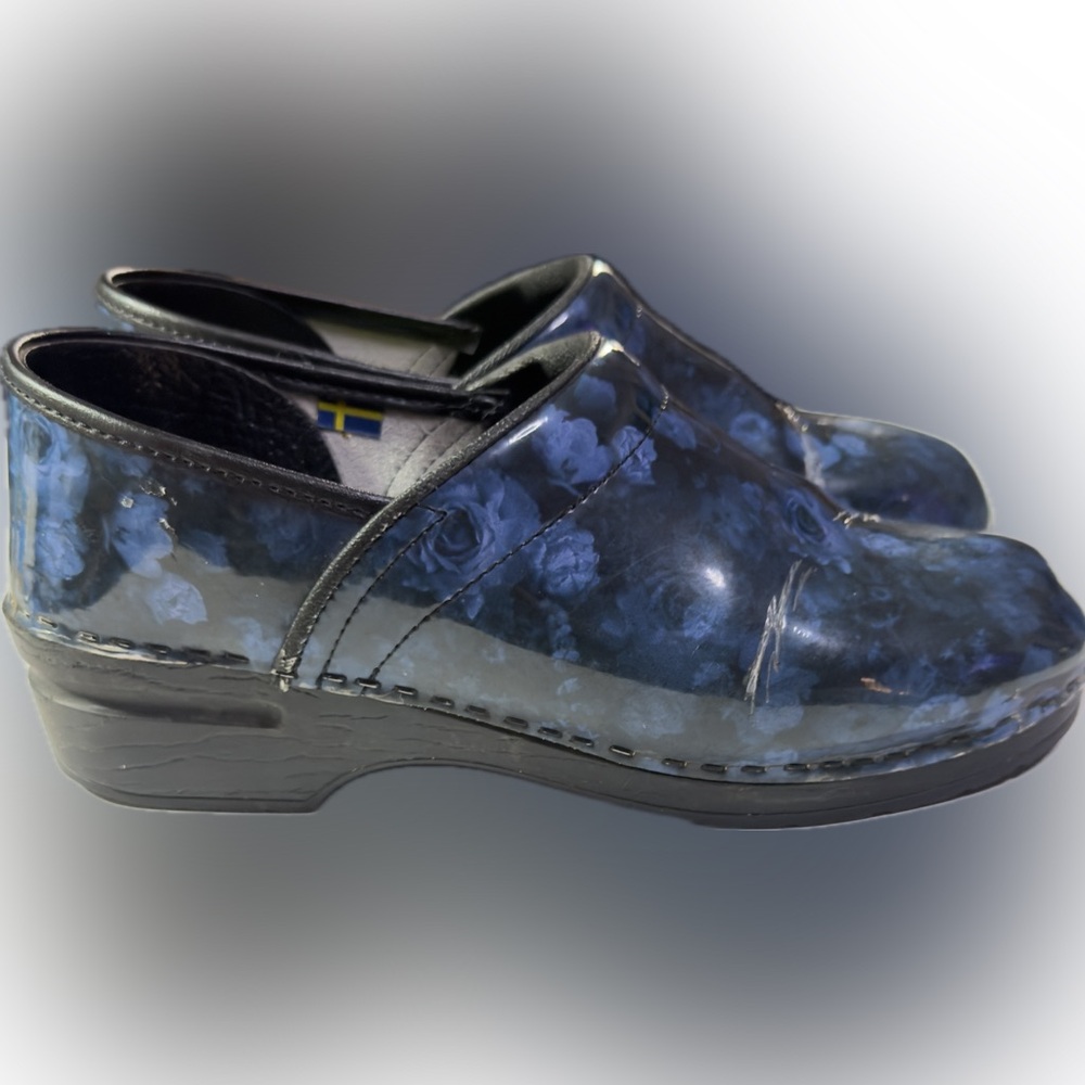 Björk Professional Clogs Agata Printed Leather Size 10 EU 40/41 Blue Floral